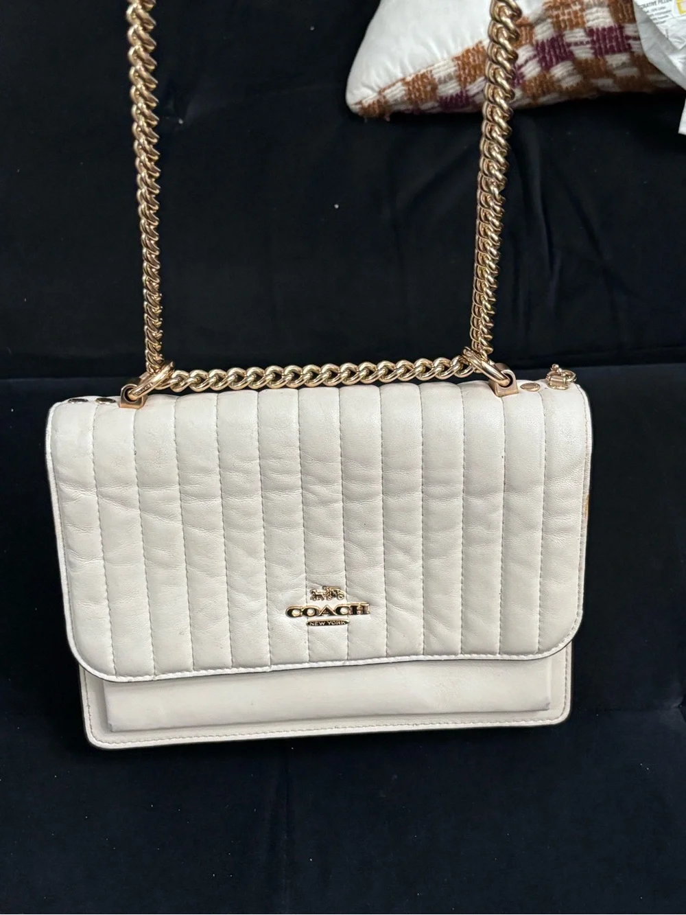 Coach Klare cream Quilted Crossbody & Shoulder Bag Chain Strap & gold hang tag - Picture 12 of 13
